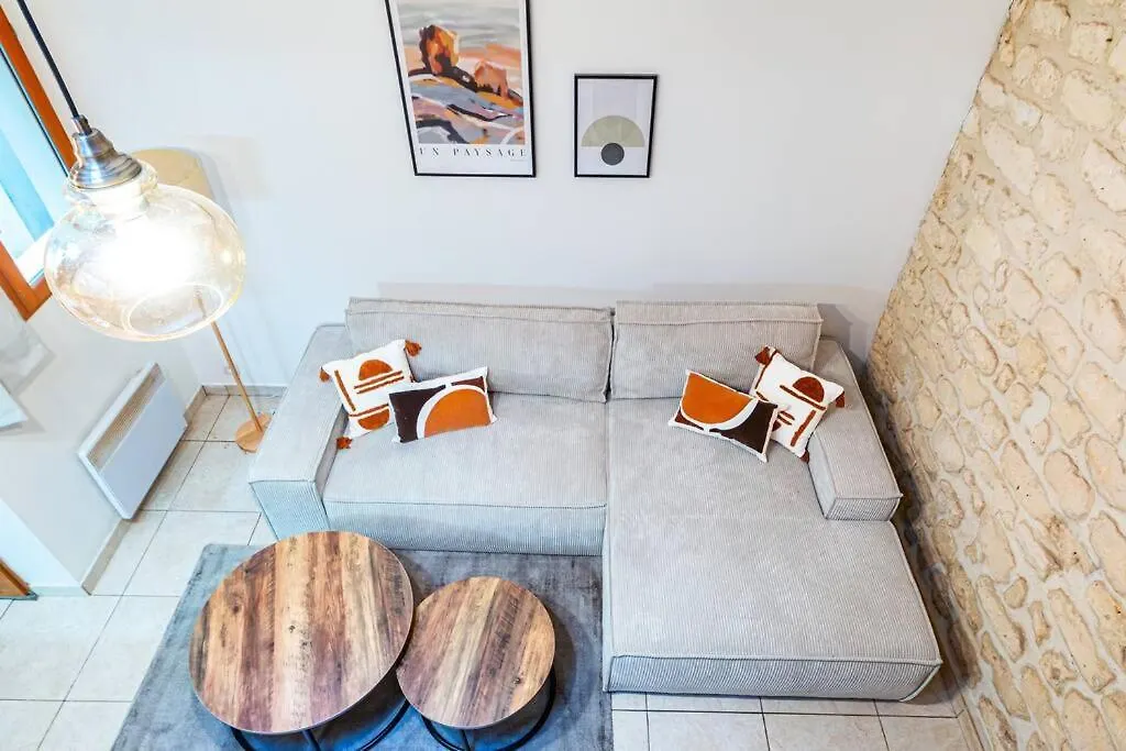 Proche Nation Apartment Paris